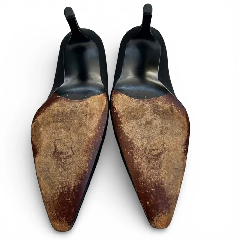 STUART WEITZMAN Vintage Y2K Black Crepe Pointed Toe Pumps 3” Heel Classic